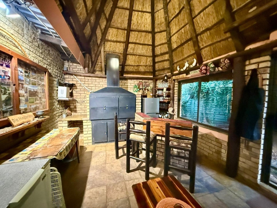 4 Bedroom Property for Sale in Langenhovenpark Free State